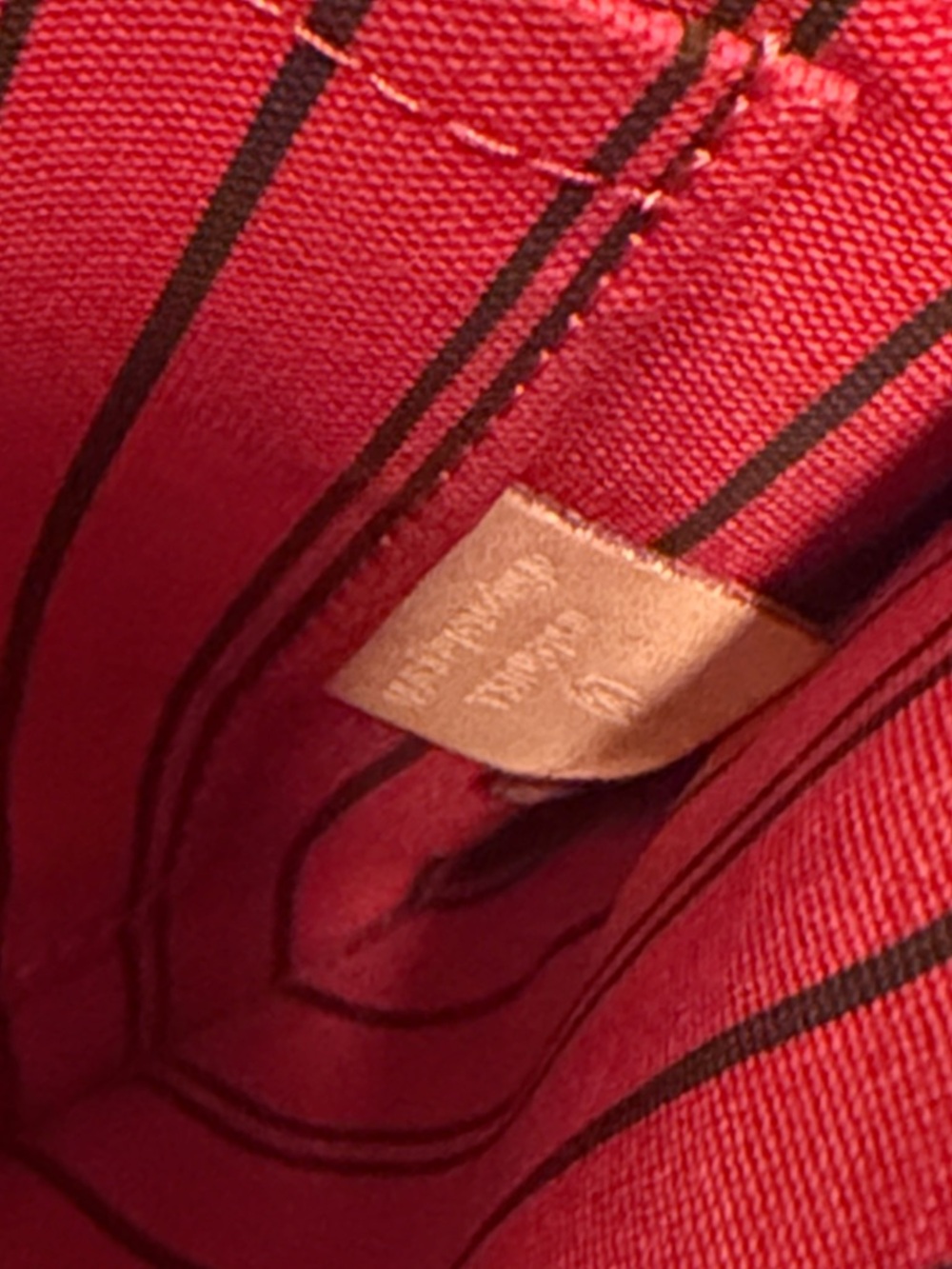 Louis Vuitton Monogram wristlet  with Red Trim and Gold Hardware - Picture 8 of 17